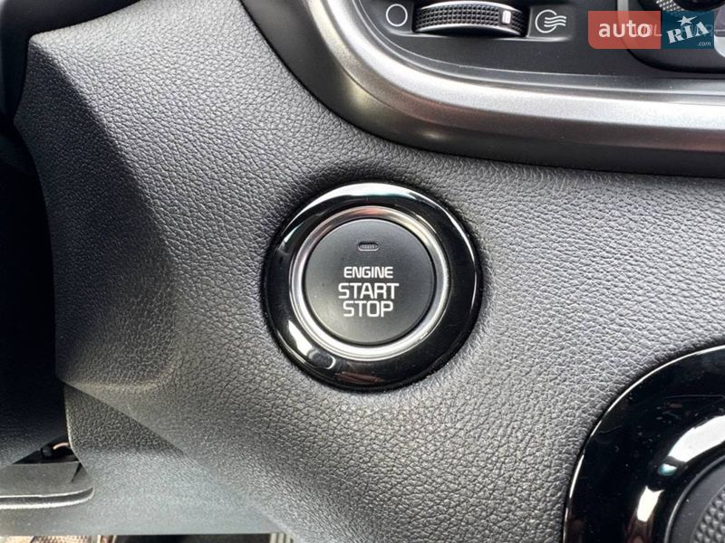 Внедорожник / Кроссовер Kia Sorento 2019 в Киеве