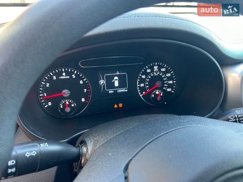 Позашляховик / Кросовер Kia Sorento 2016 в Володимирі