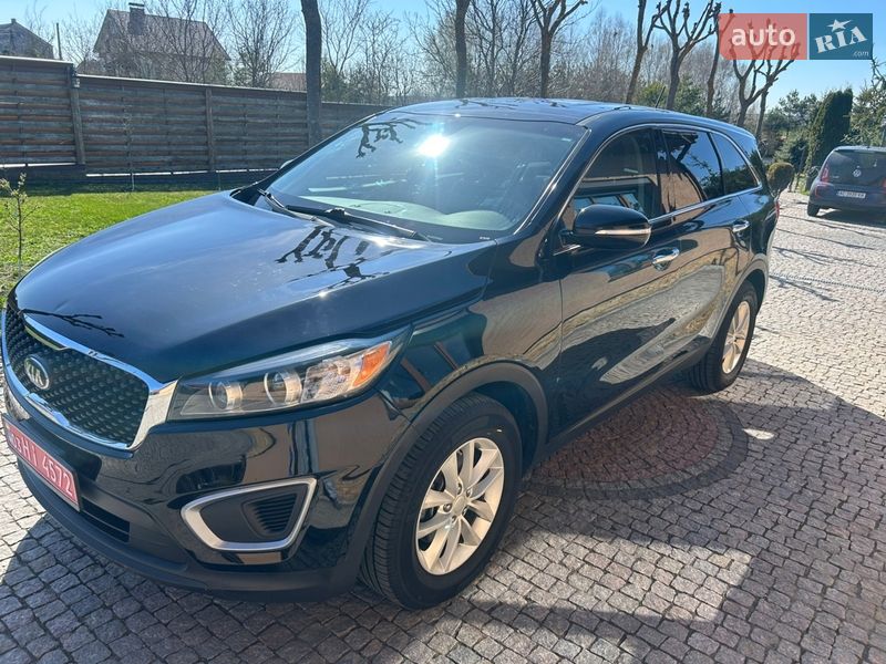 Позашляховик / Кросовер Kia Sorento 2016 в Володимирі