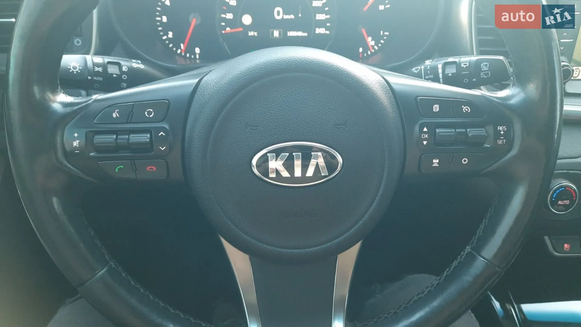 2016 Kia Sorento - мініатюра 12
