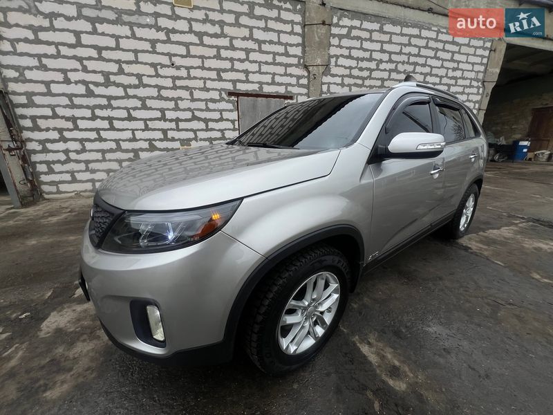 Позашляховик / Кросовер Kia Sorento 2013 в Одесі