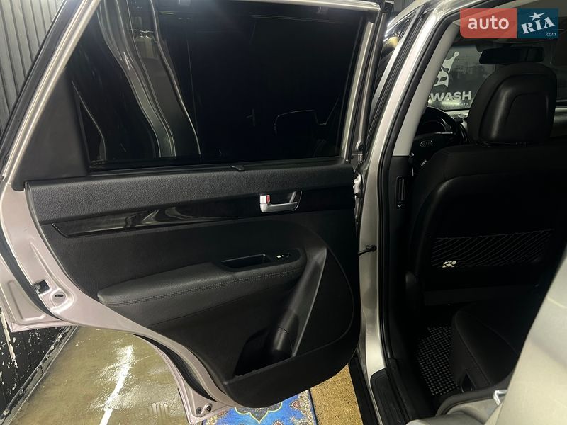 Позашляховик / Кросовер Kia Sorento 2013 в Одесі