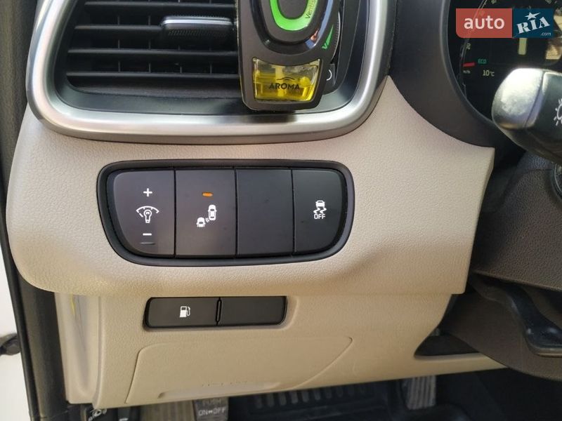 Позашляховик / Кросовер Kia Sorento 2016 в Сколе