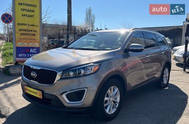 Внедорожник / Кроссовер Kia Sorento 2016 в Николаеве