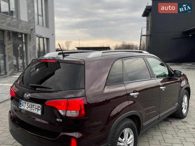 Позашляховик / Кросовер Kia Sorento 2013 в Калуші