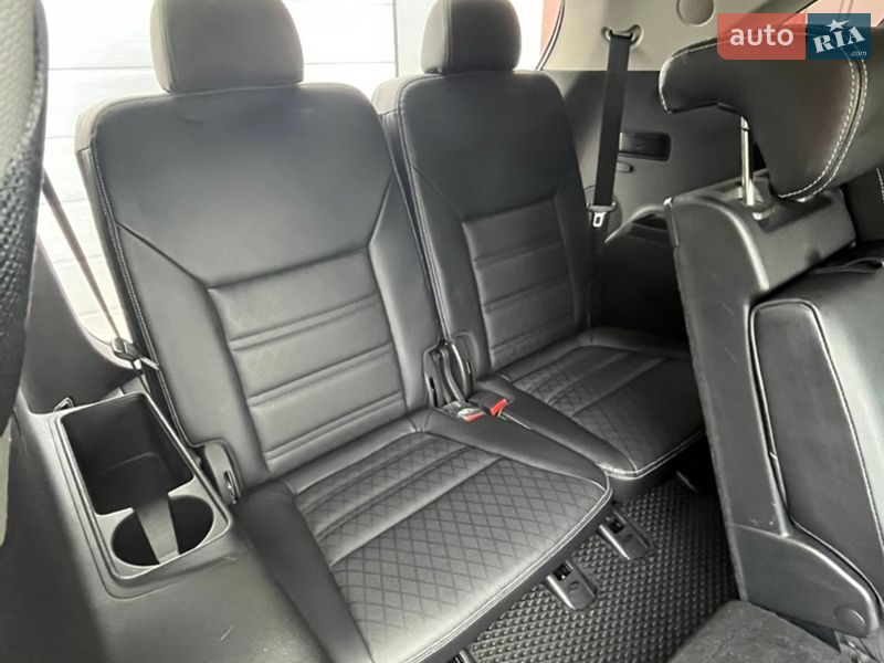 Внедорожник / Кроссовер Kia Sorento 2017 в Костополе фото 27 Внедорожник / Кроссовер Kia Sorento 2017 в Костополе