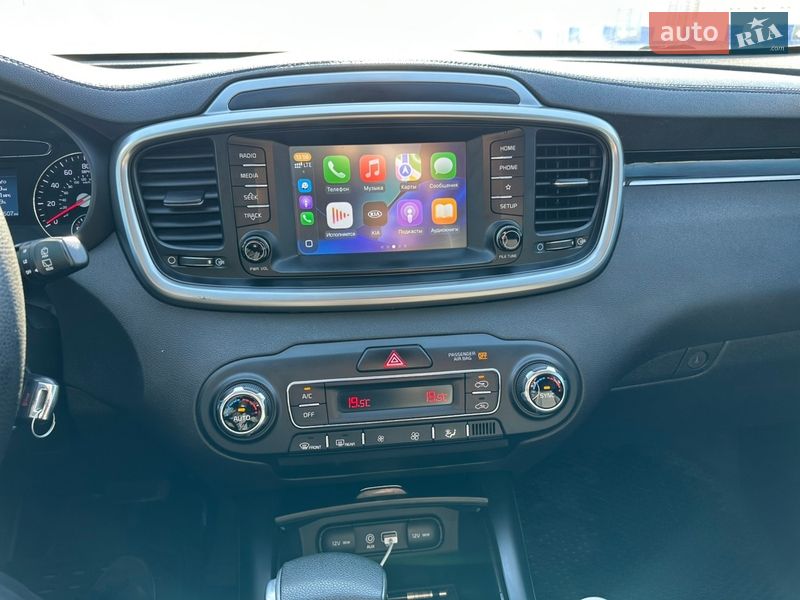 Позашляховик / Кросовер Kia Sorento 2018 в Києві