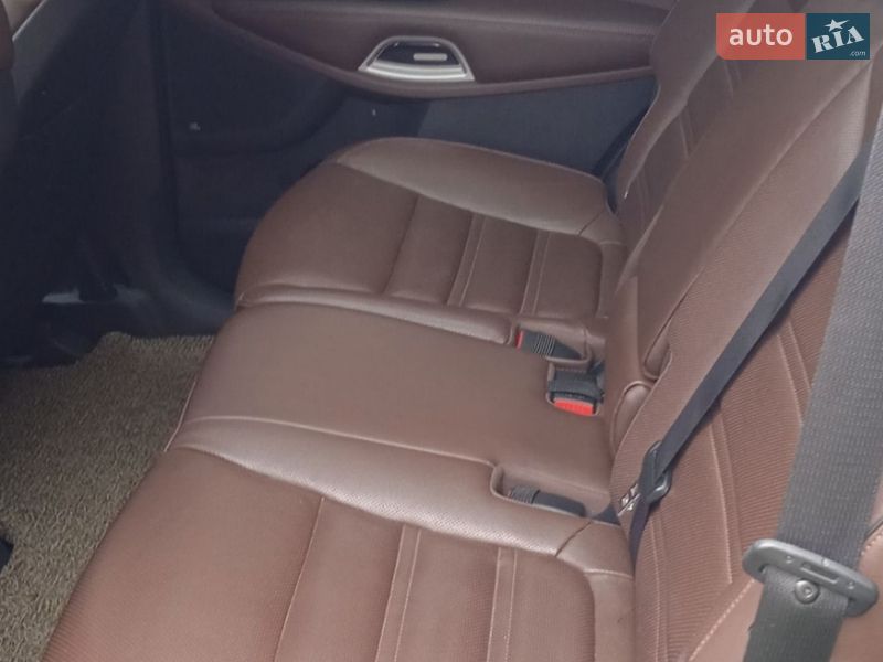 Внедорожник / Кроссовер Kia Sorento 2015 в Моршине фото 6 Внедорожник / Кроссовер Kia Sorento 2015 в Моршине