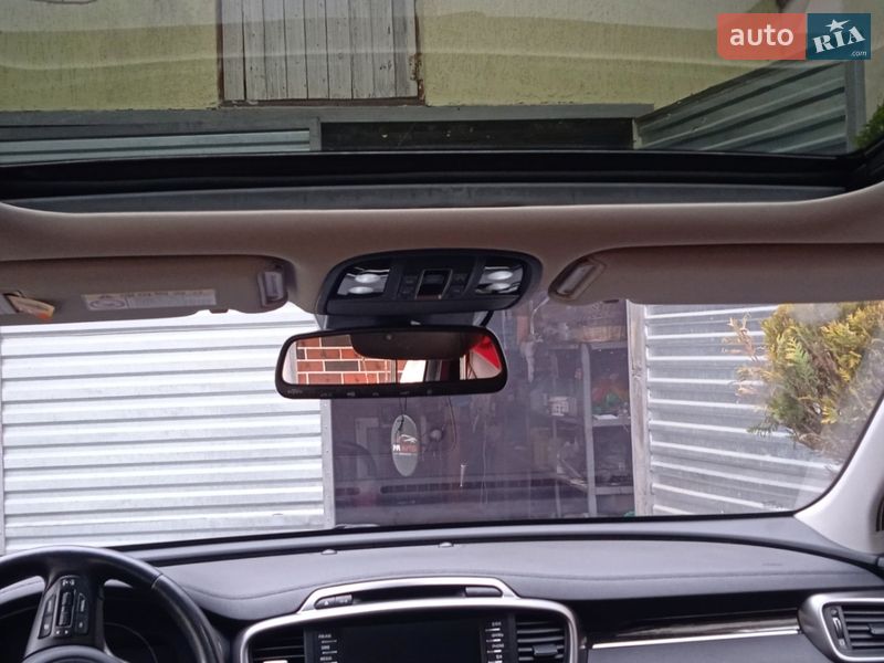 Внедорожник / Кроссовер Kia Sorento 2015 в Моршине фото 12 Внедорожник / Кроссовер Kia Sorento 2015 в Моршине