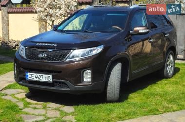 Позашляховик / Кросовер Kia Sorento 2012 в Чернівцях