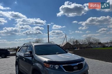 Позашляховик / Кросовер Kia Sorento 2011 в Глобиному