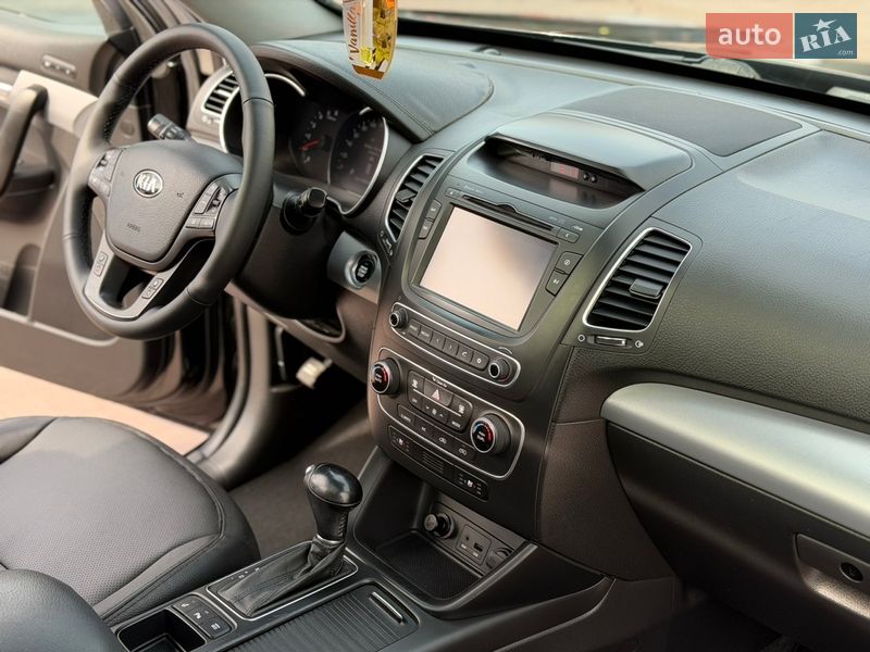 Внедорожник / Кроссовер Kia Sorento 2013 в Ровно фото 29 Внедорожник / Кроссовер Kia Sorento 2013 в Ровно