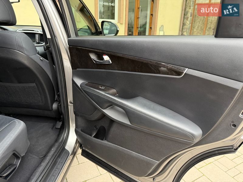 Внедорожник / Кроссовер Kia Sorento 2016 в Коломые