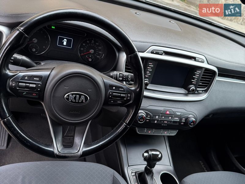 Внедорожник / Кроссовер Kia Sorento 2016 в Коломые