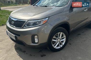 Внедорожник / Кроссовер Kia Sorento 2013 в Осещине
