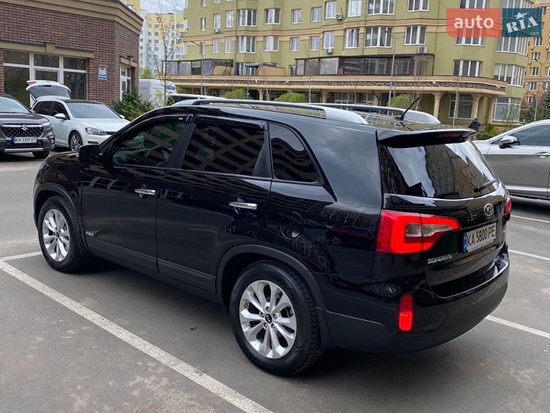 Внедорожник / Кроссовер Kia Sorento 2012 в Киеве