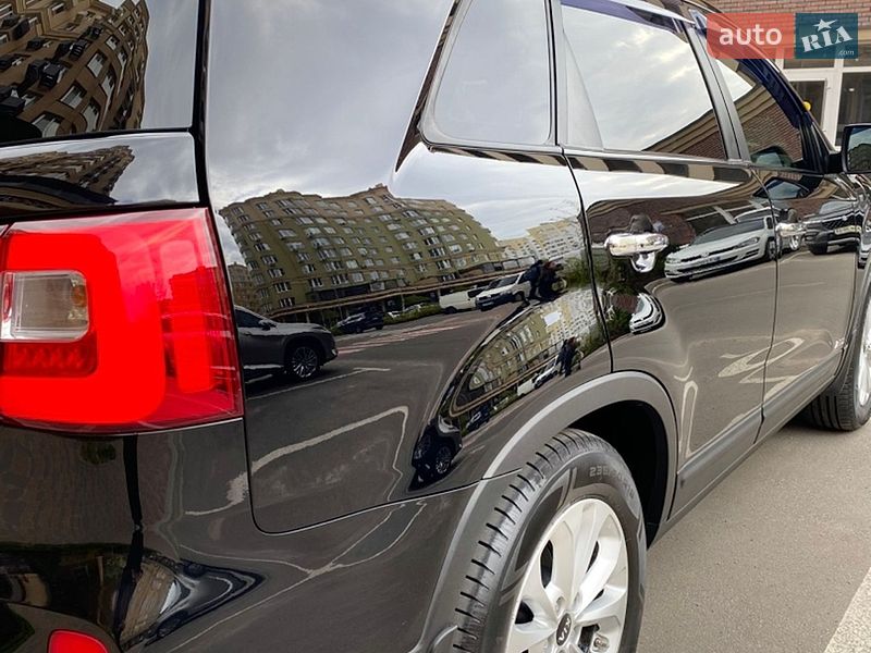 Внедорожник / Кроссовер Kia Sorento 2012 в Киеве