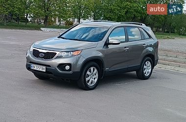 Внедорожник / Кроссовер Kia Sorento 2012 в Сарнах