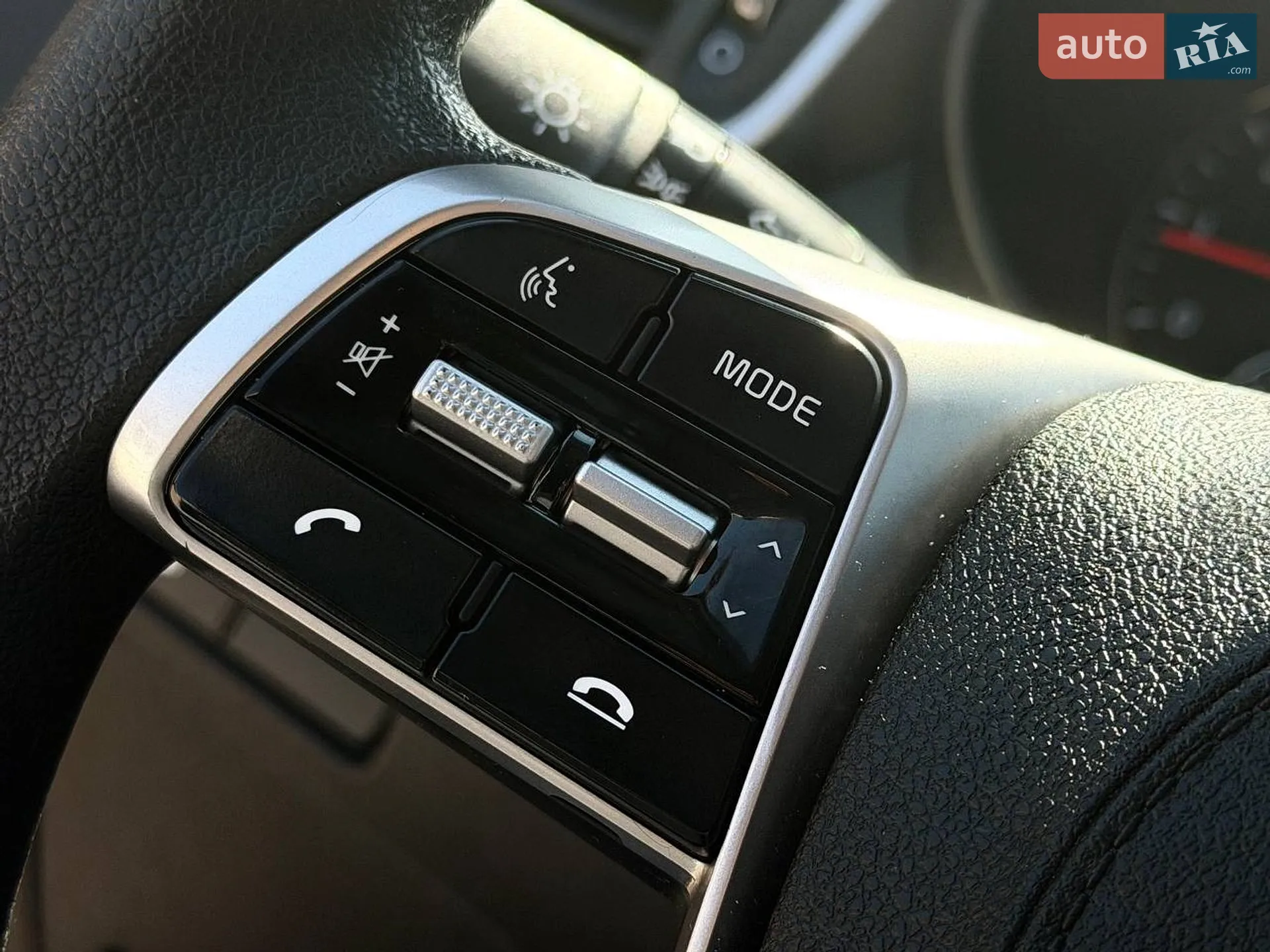 2019 Kia Sorento - мініатюра 18