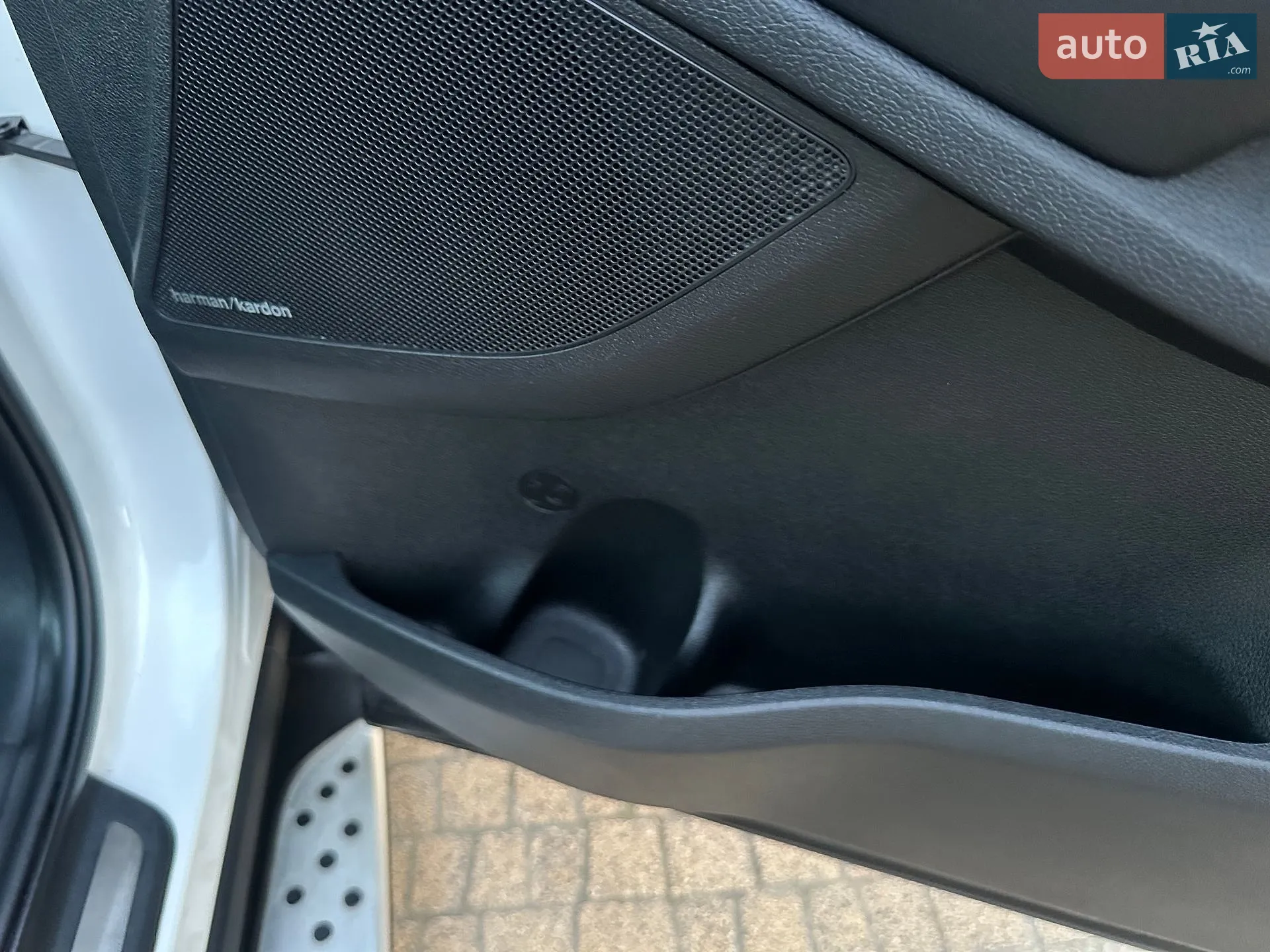 2019 Kia Sorento - мініатюра 216