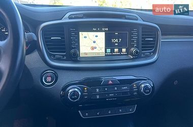 Внедорожник / Кроссовер Kia Sorento 2015 в Львове фото 27 Внедорожник / Кроссовер Kia Sorento 2015 в Львове