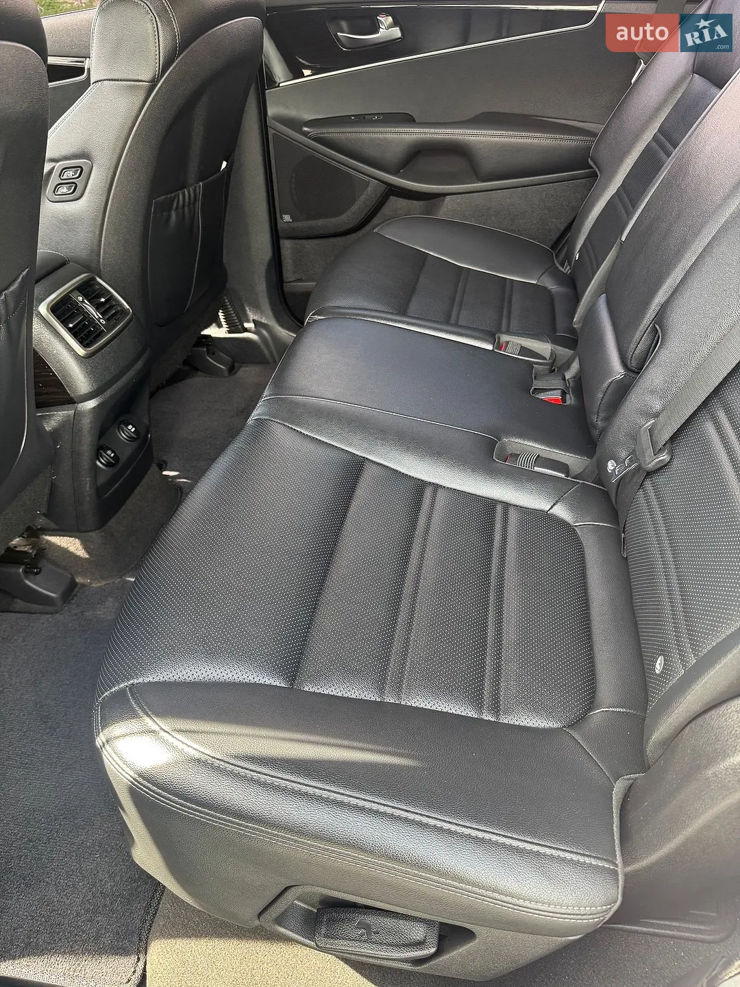 2017 Kia Sorento - мініатюра 8