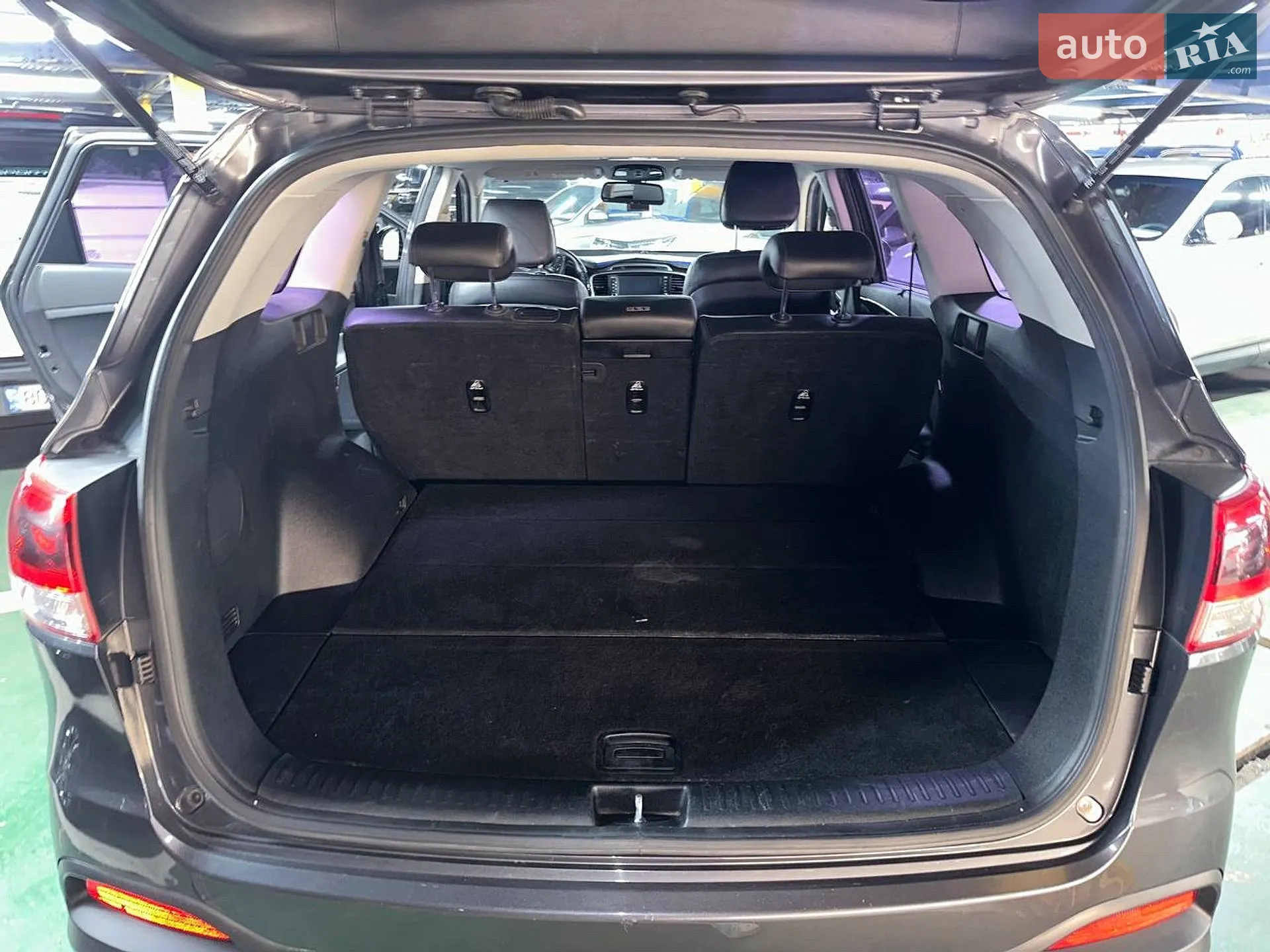 Kia Sorento 2015 VIN KNAPS81ABFA062091 фото оголошення 18 з 23