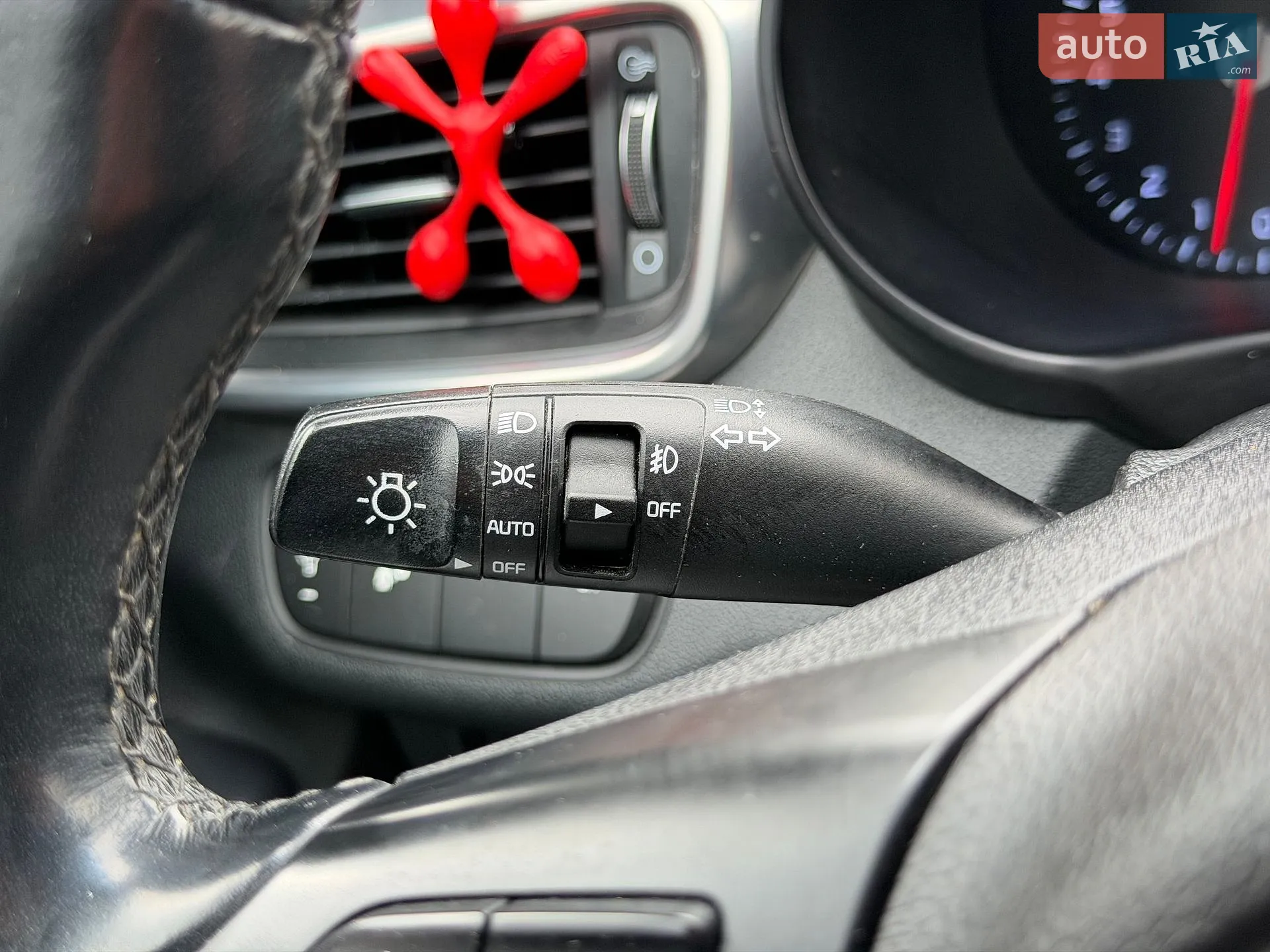 2016 Kia Sorento - мініатюра 47