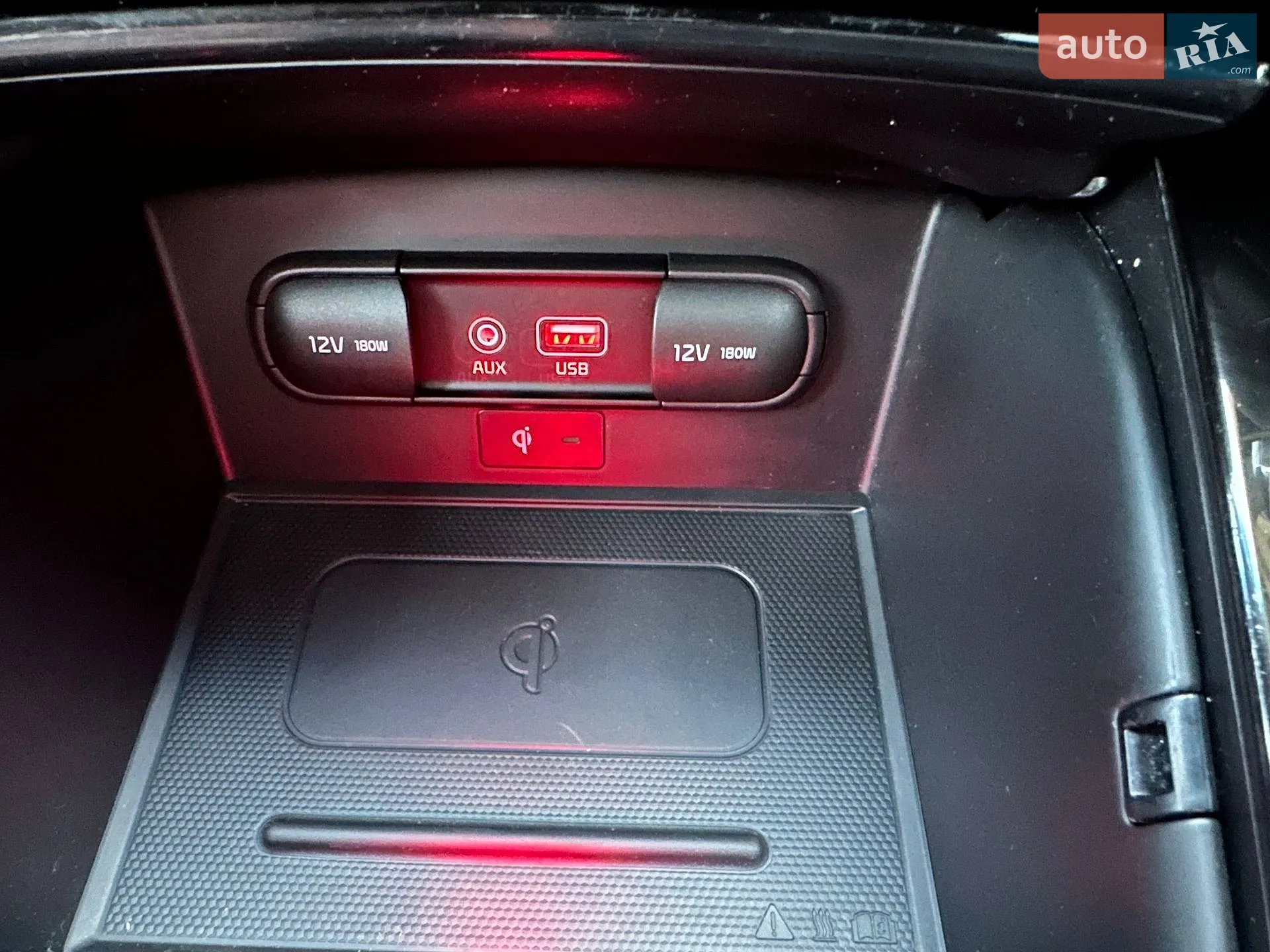 2017 Kia Sorento - мініатюра 155