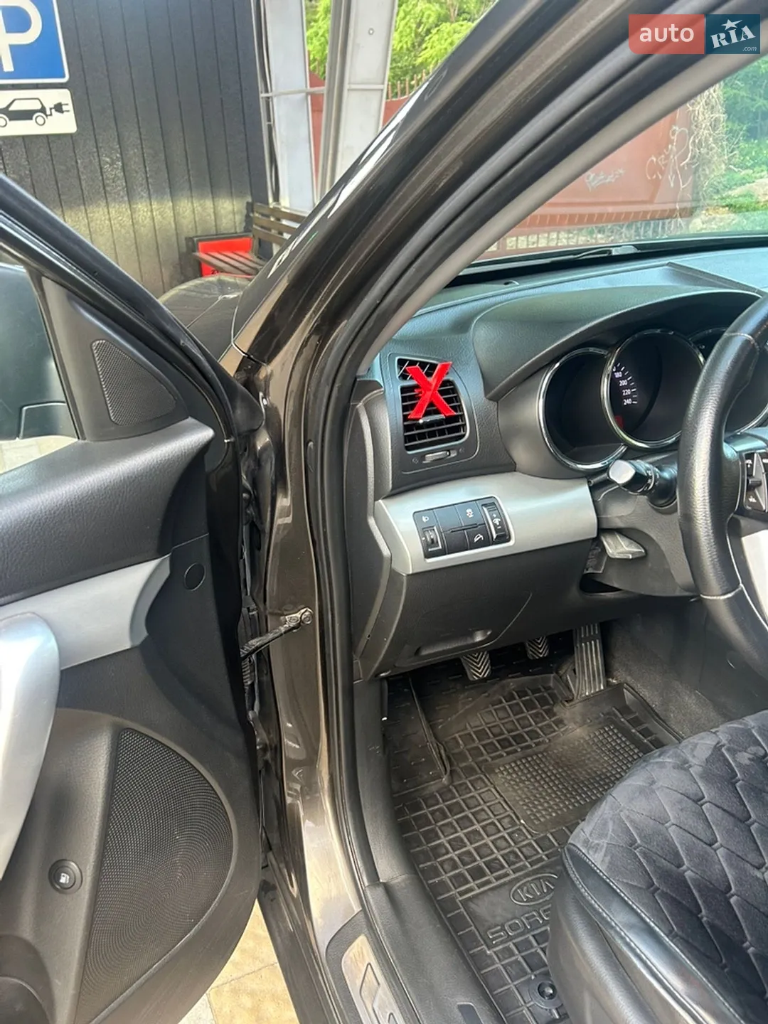 2010 Kia Sorento - мініатюра 12