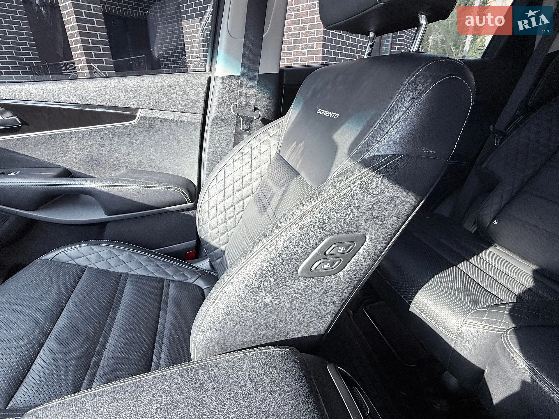2017 Kia Sorento - мініатюра 12