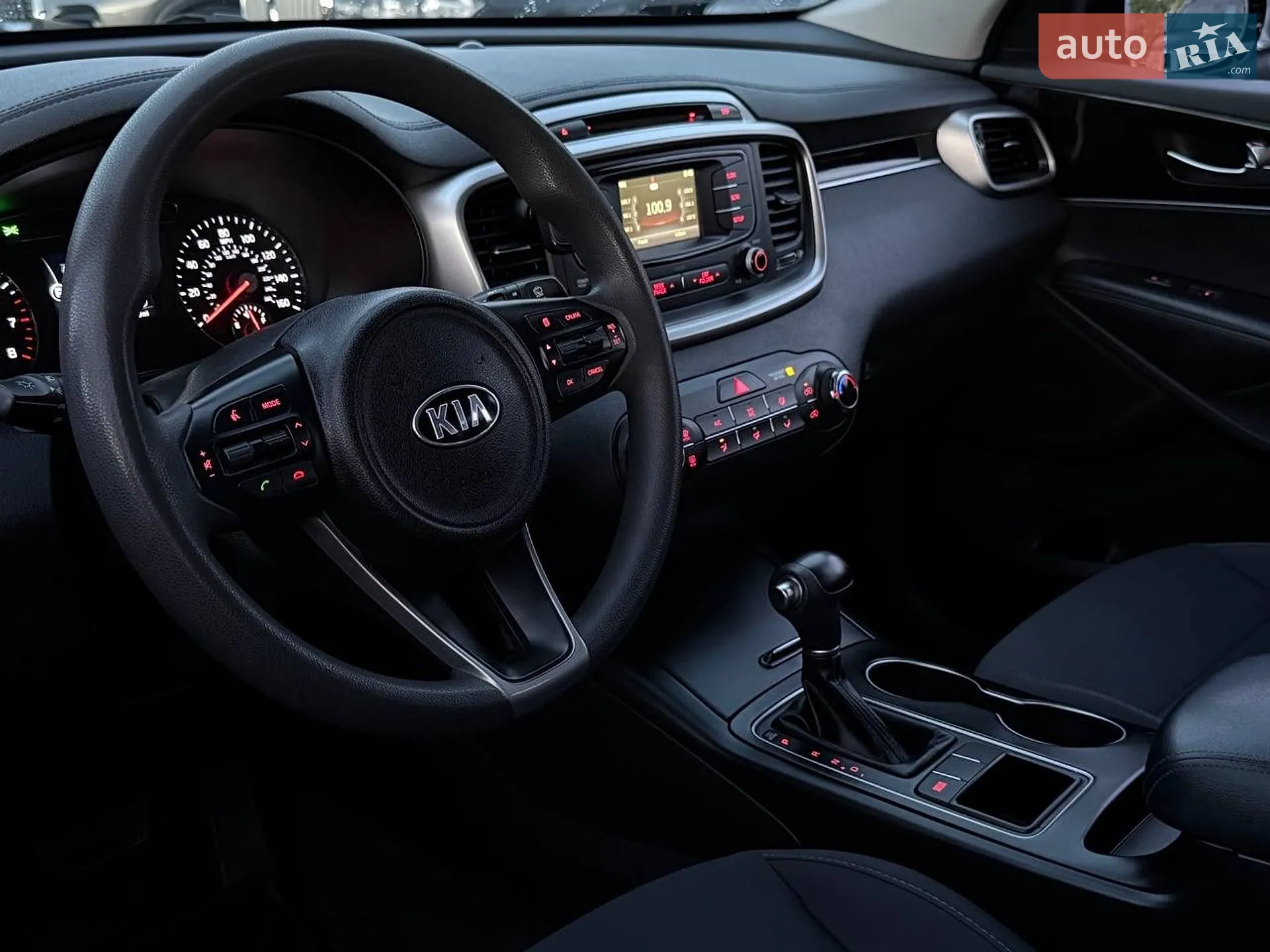 2017 Kia Sorento - мініатюра 16