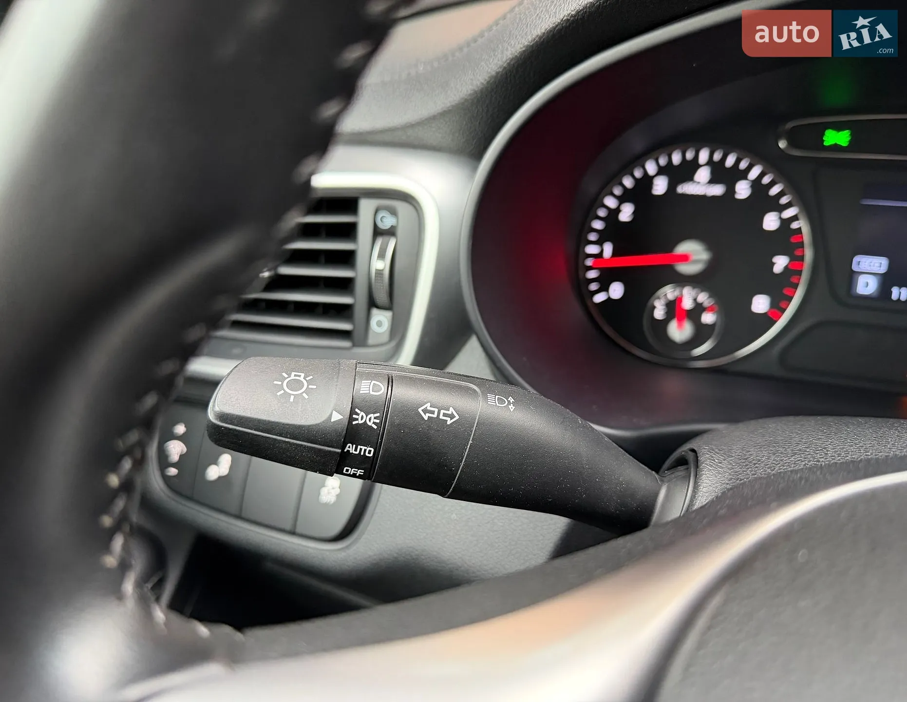 2019 Kia Sorento - мініатюра 21