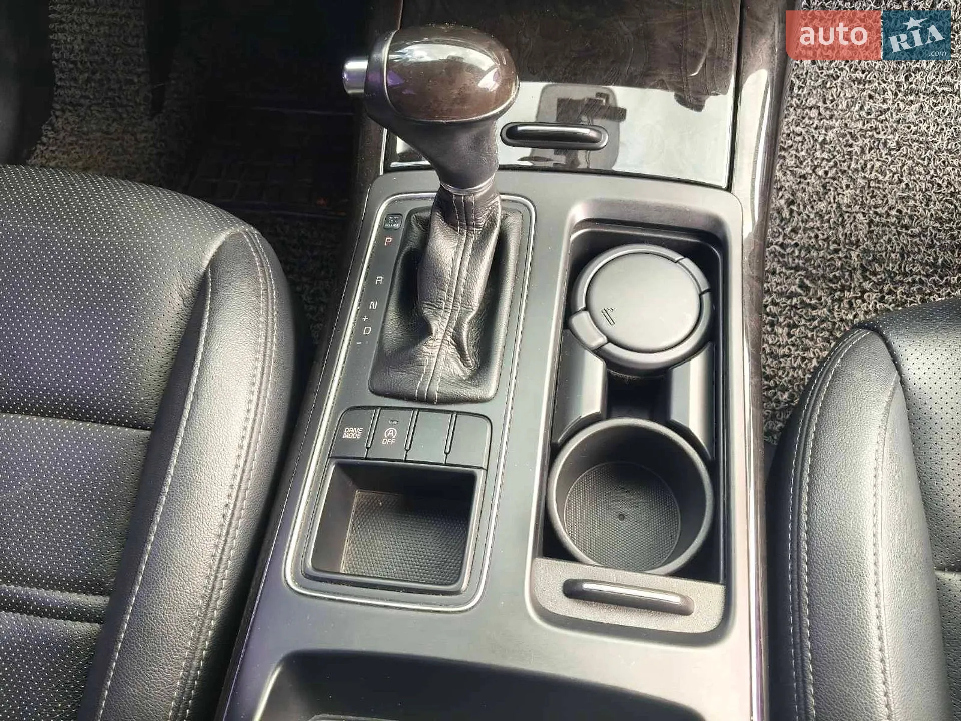 2015 Kia Sorento - мініатюра 32