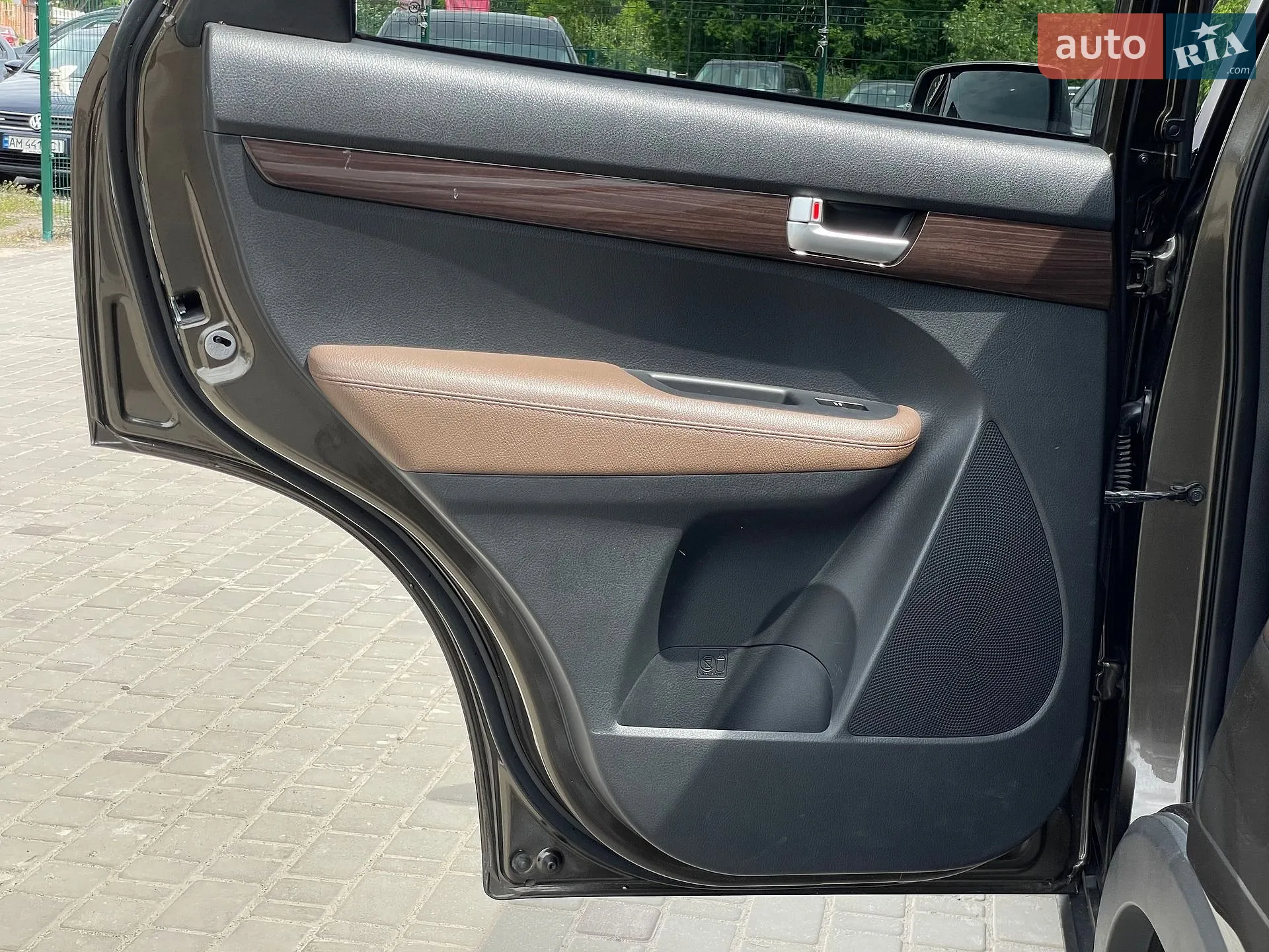 2010 Kia Sorento - мініатюра 26