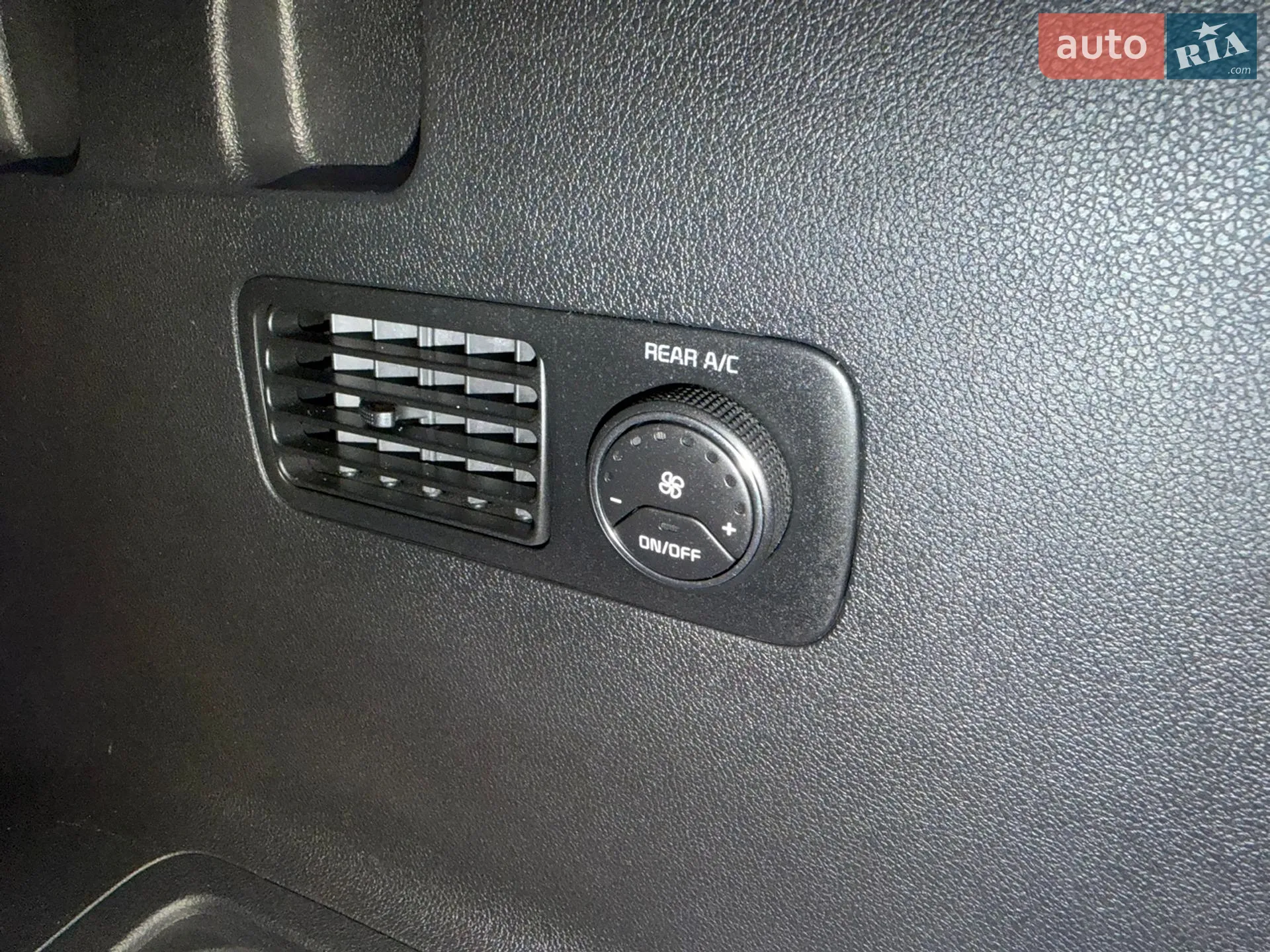 2015 Kia Sorento - мініатюра 16