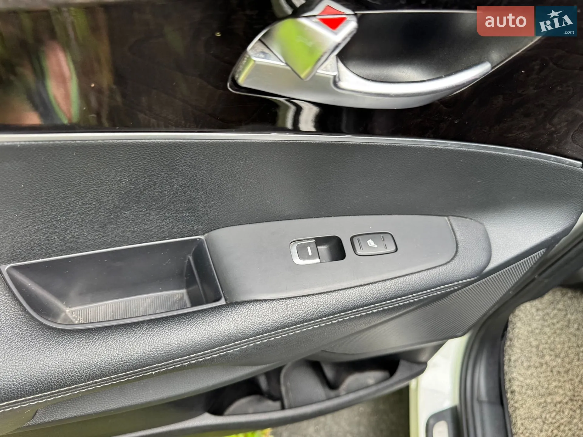 2016 Kia Sorento - мініатюра 28