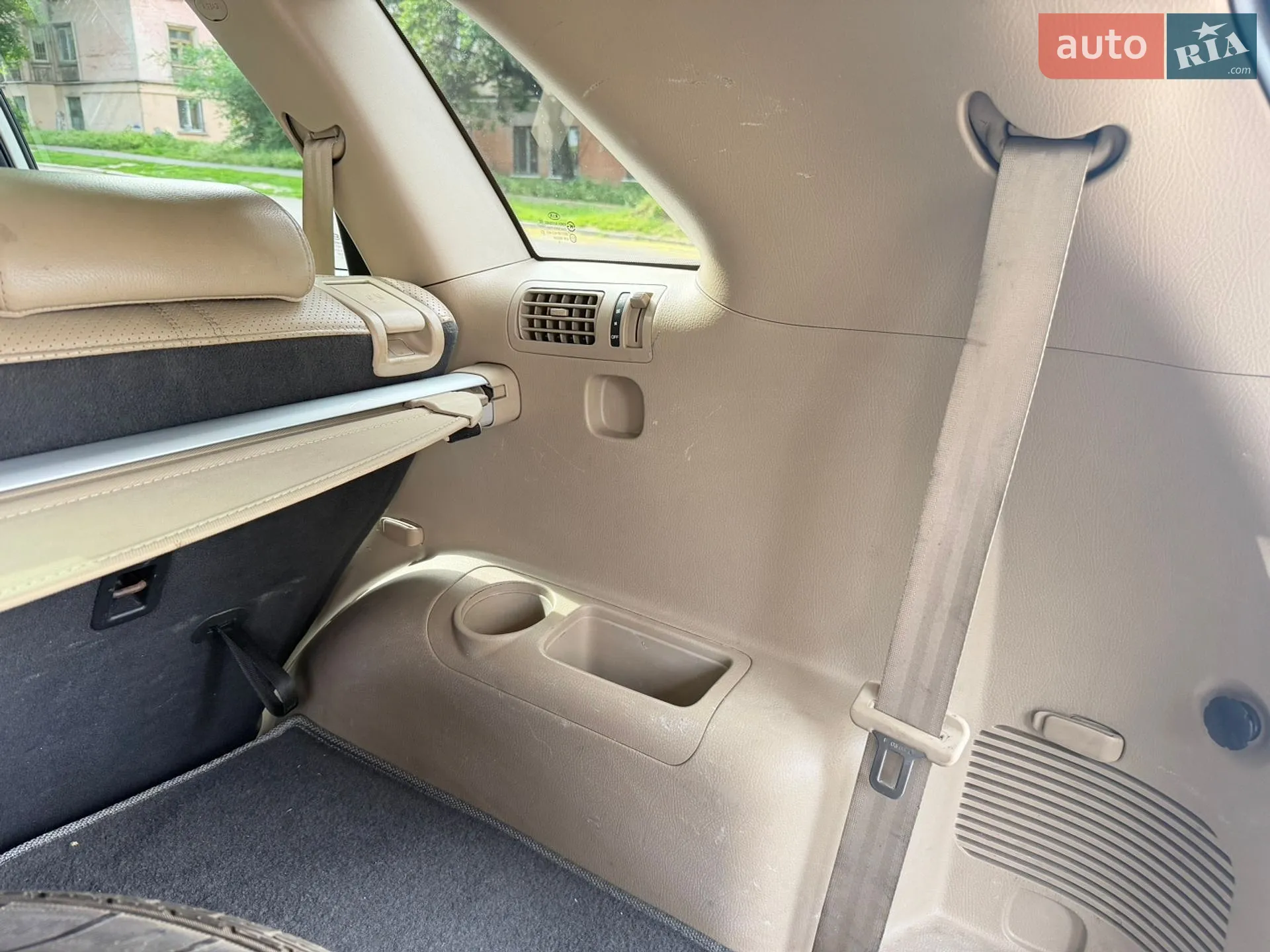 2010 Kia Sorento - мініатюра 22