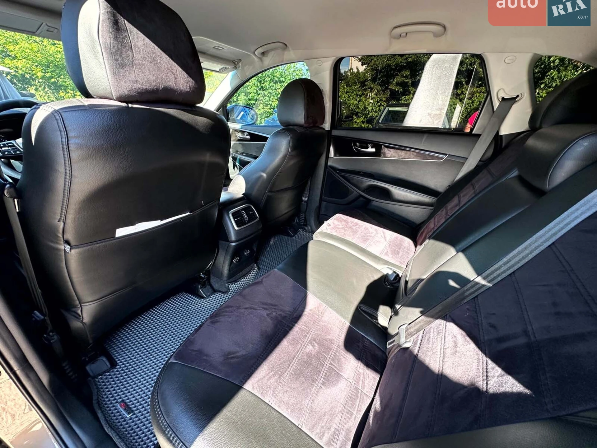 2018 Kia Sorento - мініатюра 18