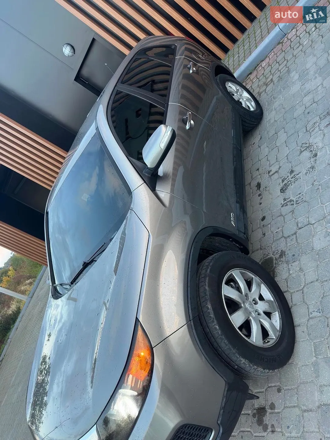 2010 Kia Sorento - мініатюра 2