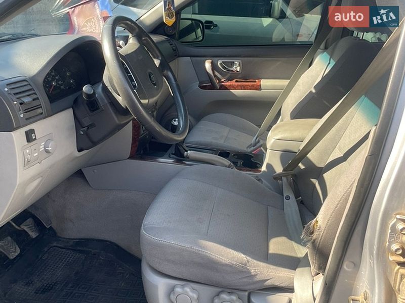 Внедорожник / Кроссовер Kia Sorento 2005 в Умани