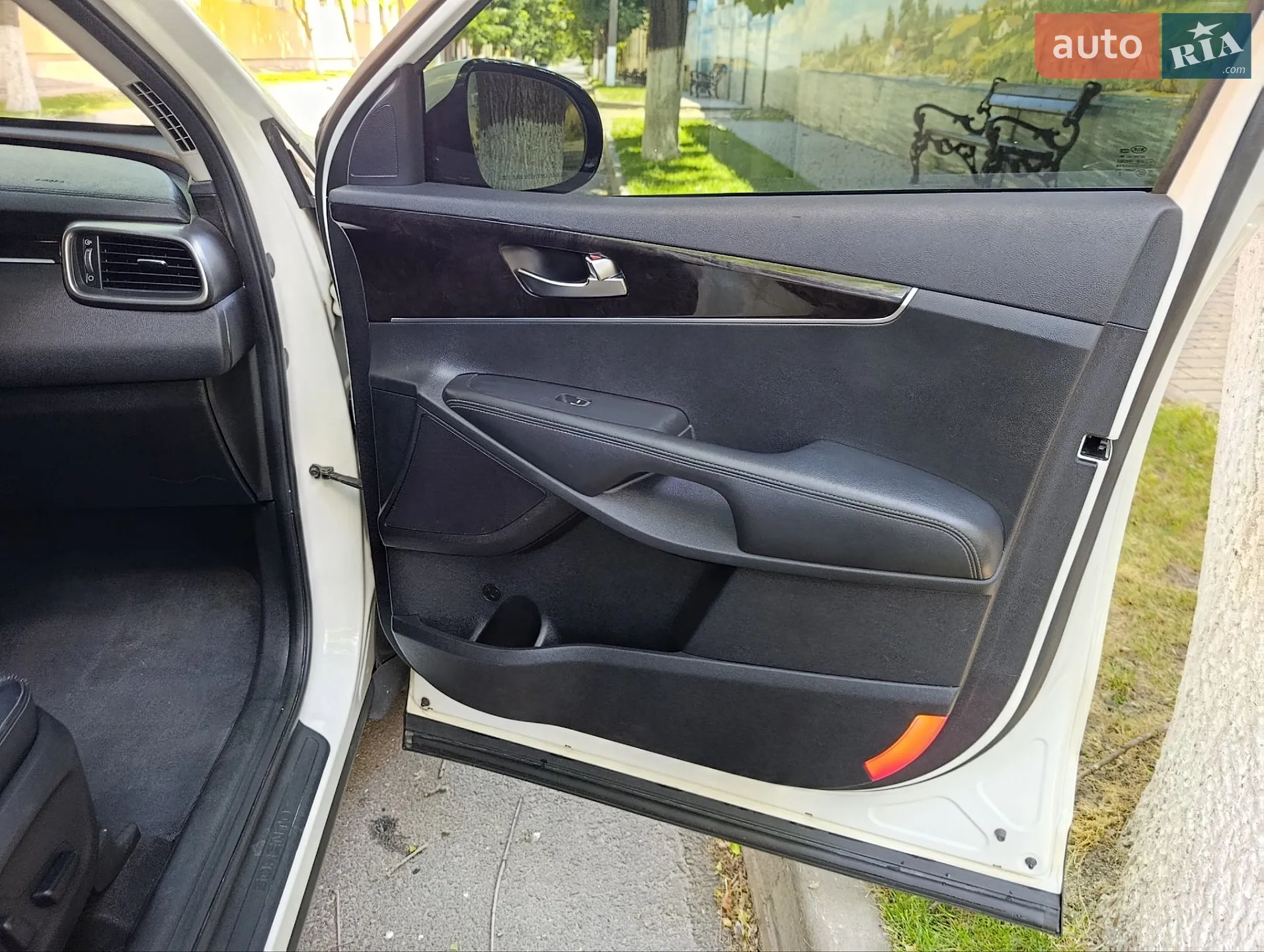 2015 Kia Sorento - мініатюра 33
