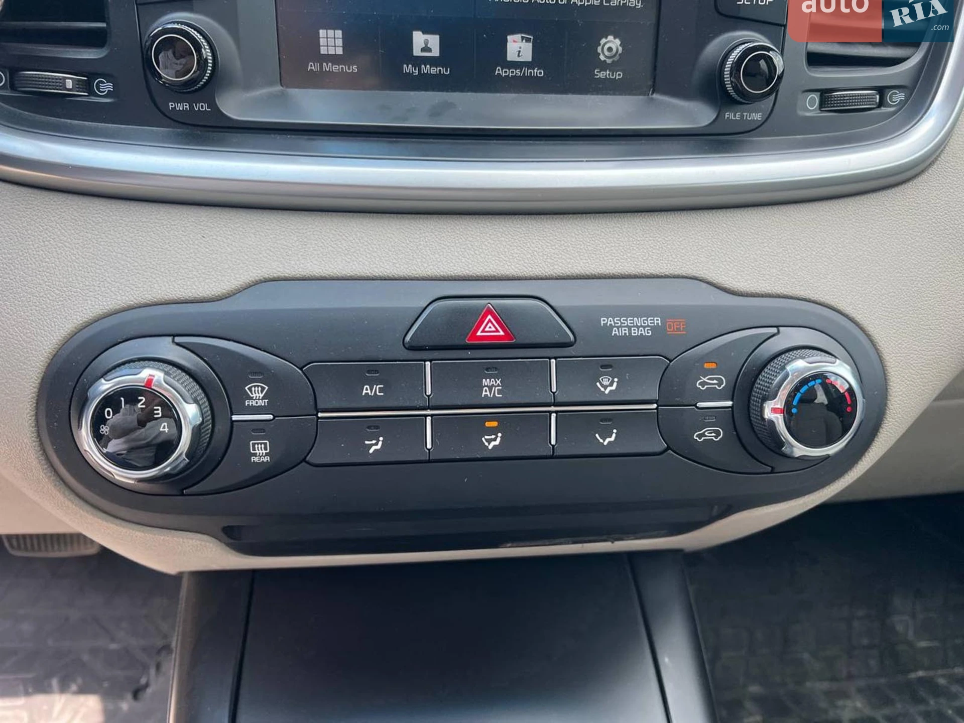 2019 Kia Sorento - мініатюра 32