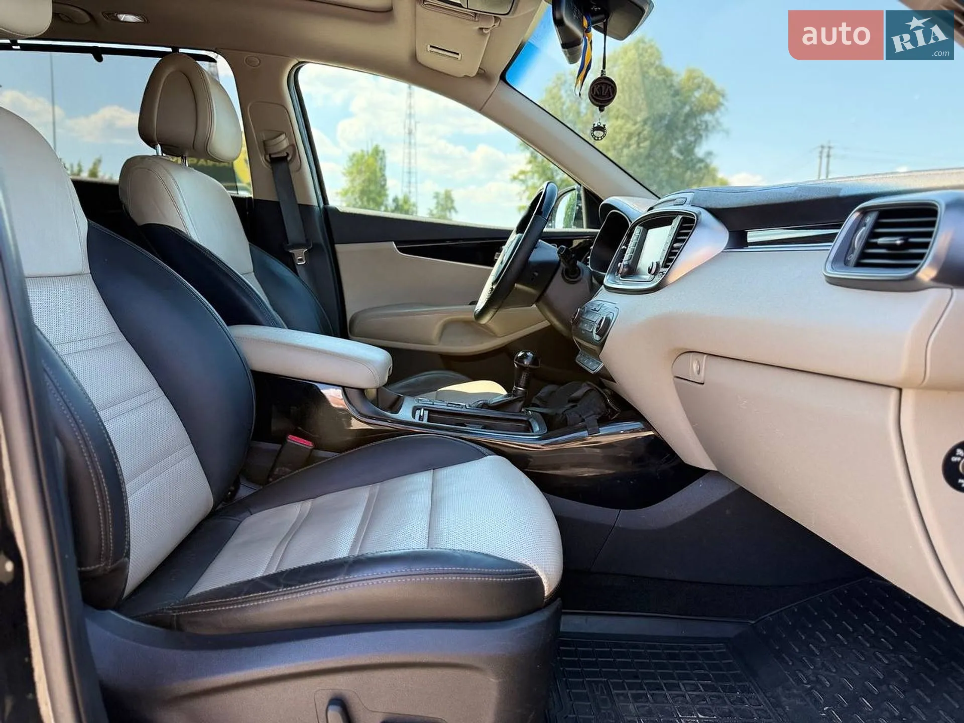 2016 Kia Sorento - мініатюра 17