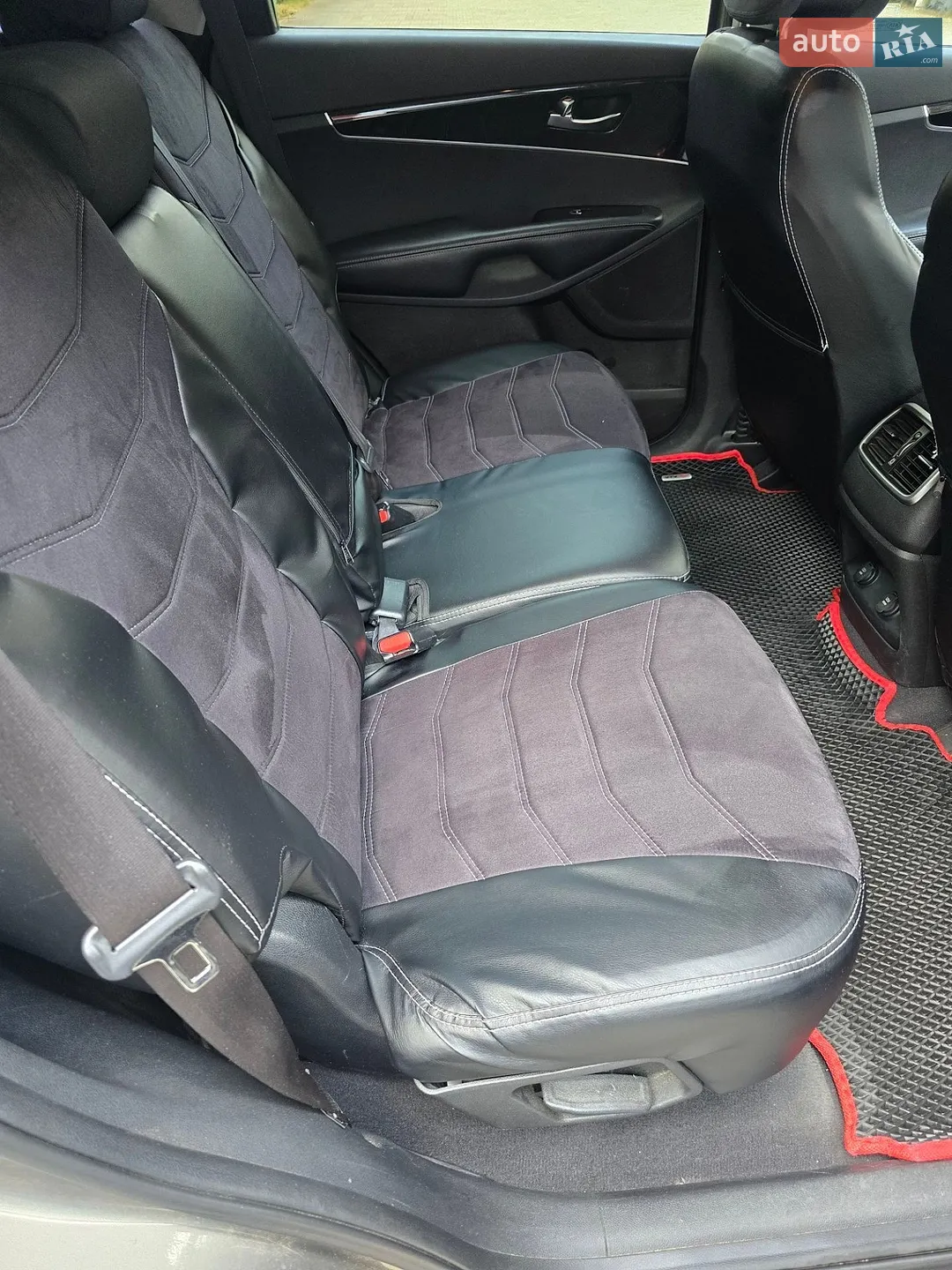 2015 Kia Sorento - мініатюра 16
