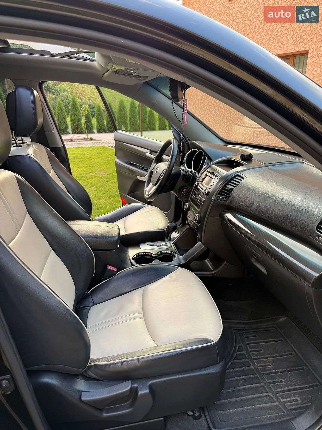 2010 Kia Sorento - мініатюра 14