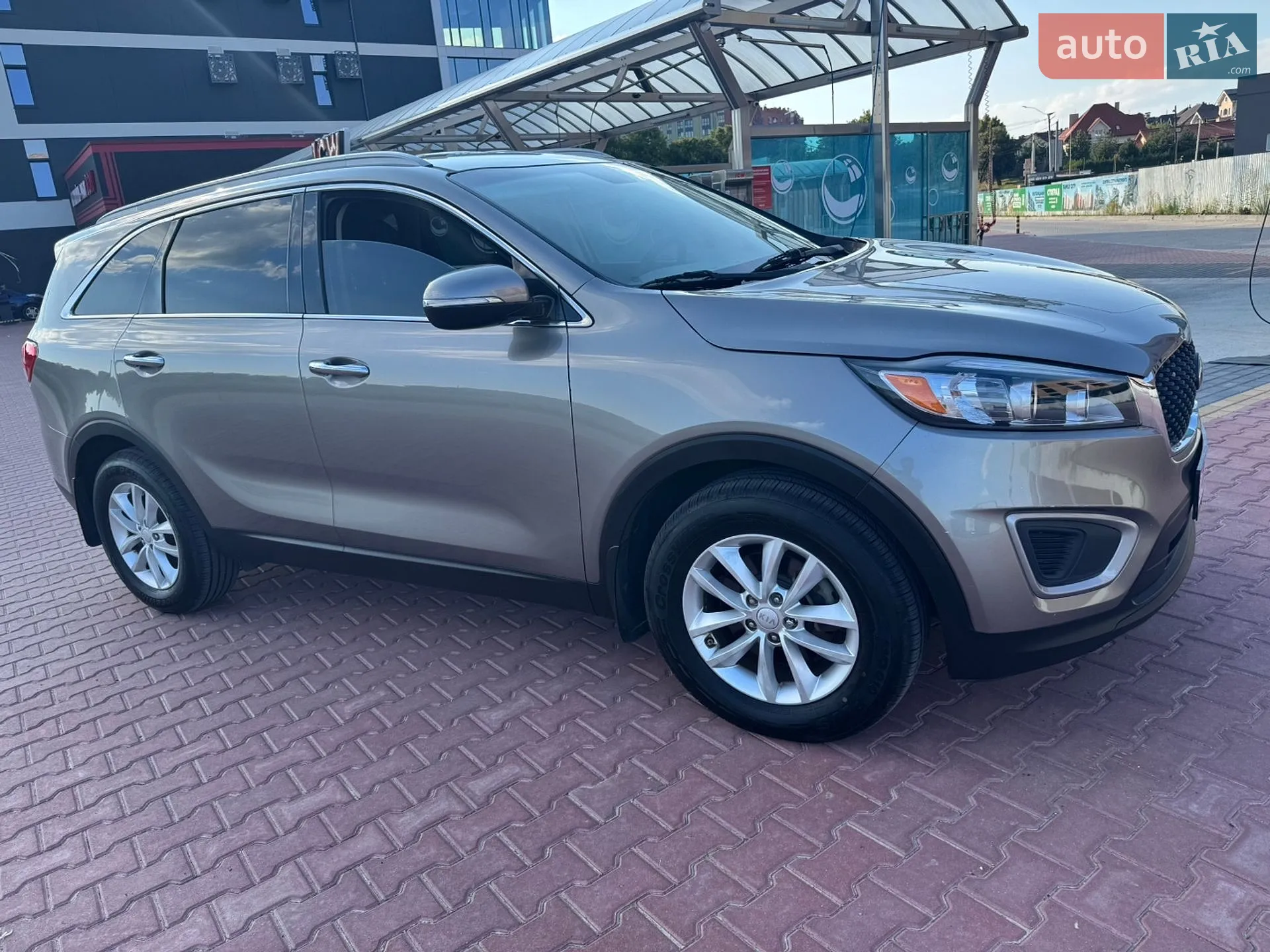 2017 Kia Sorento - мініатюра 3