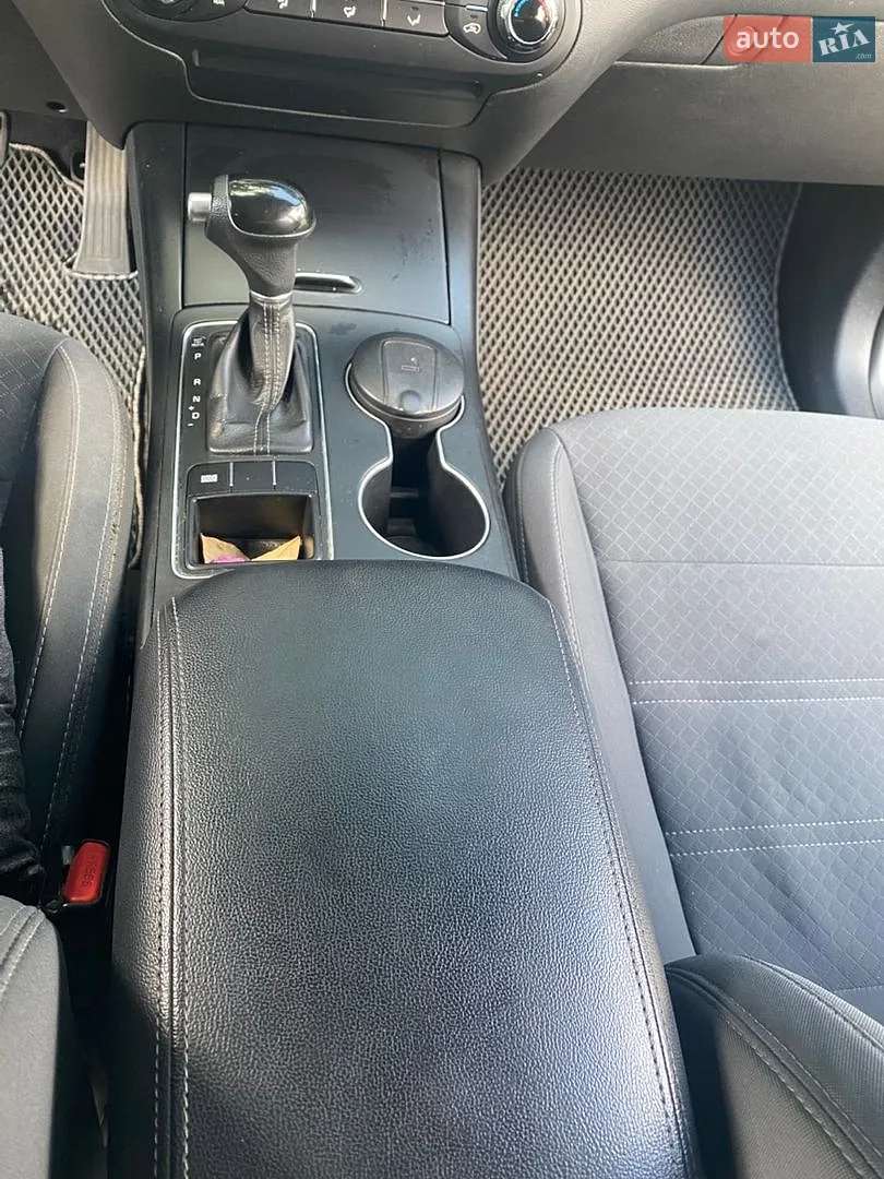 2017 Kia Sorento - мініатюра 11