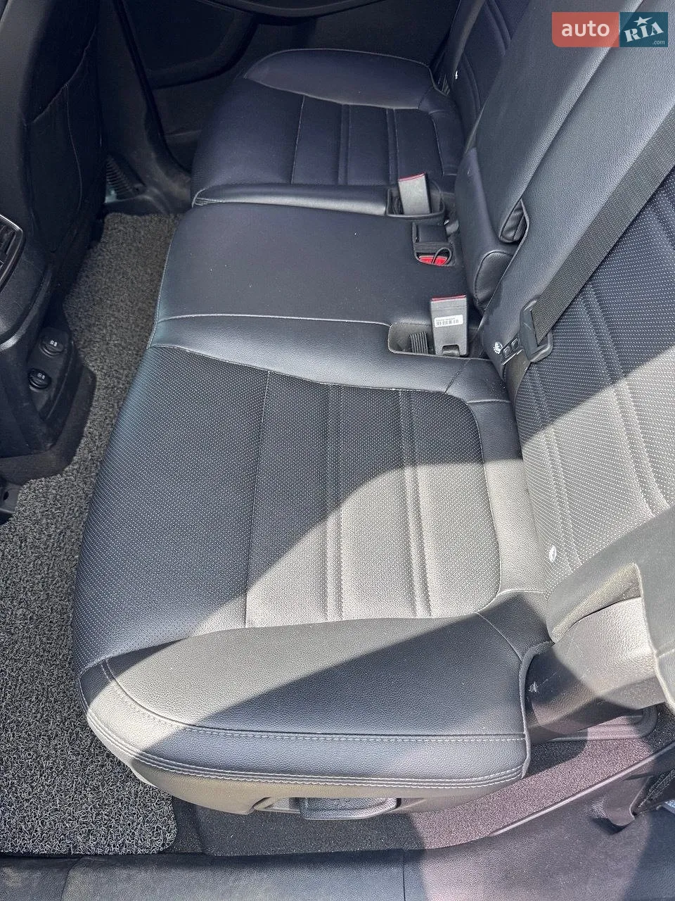 2017 Kia Sorento - мініатюра 14