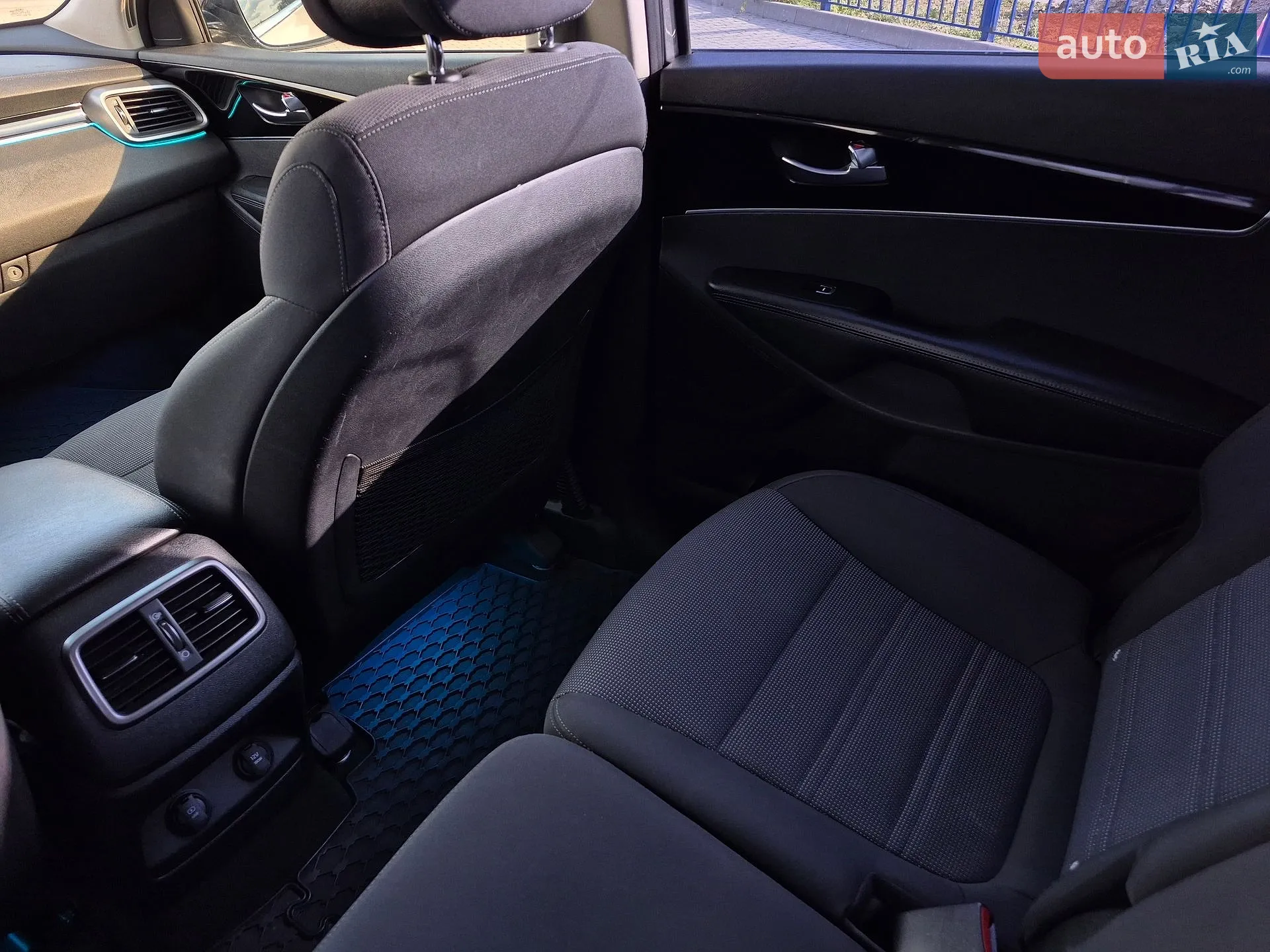 2015 Kia Sorento - мініатюра 32